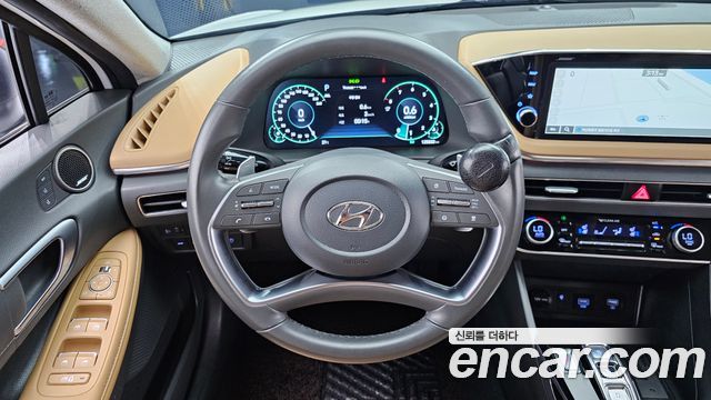Hyundai Sonata 2020 — photo 13