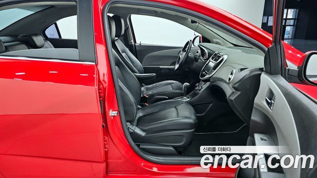 Chevrolet Korea Aveo 2018 — photo 18