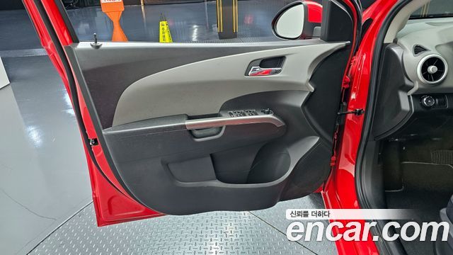 Chevrolet Korea Aveo 2018 — photo 14