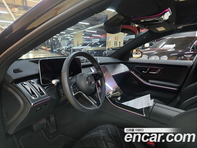 Mercedes-Benz S-Class 2025 — photo 6