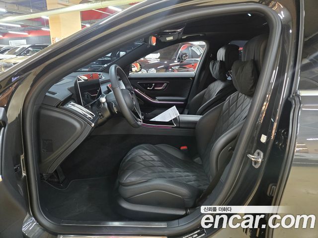 Mercedes-Benz S-Class 2025 — photo 7