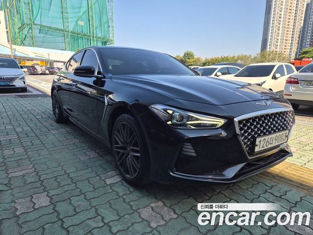 Genesis G70 2018 — photo 1