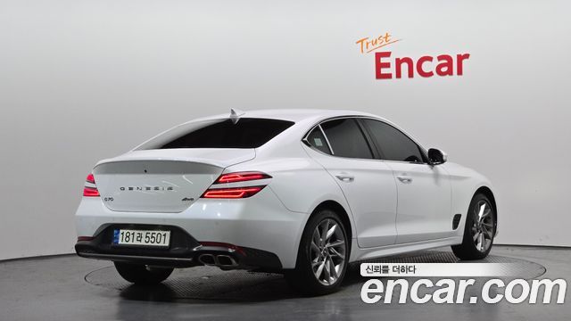 Genesis G70 2022 — photo 2