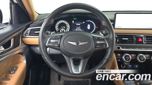 Genesis G70 2022 — photo 19