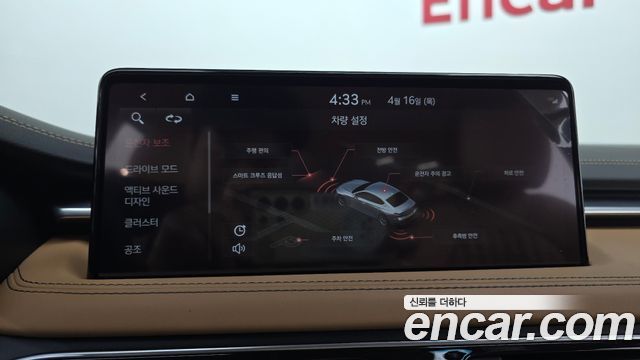 Genesis G70 2022 — photo 22