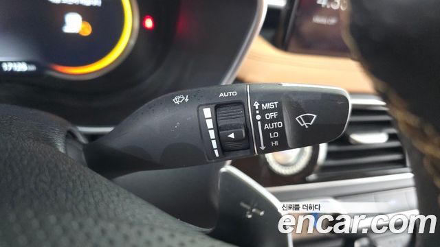Genesis G70 2022 — photo 24