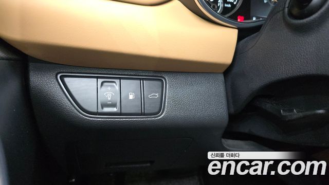 Genesis G70 2022 — photo 27
