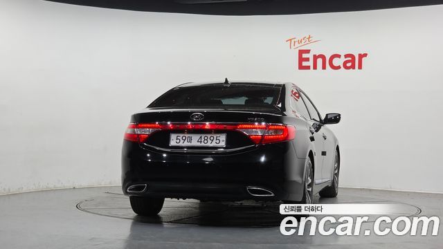 Hyundai Grandeur 2011 — photo 4