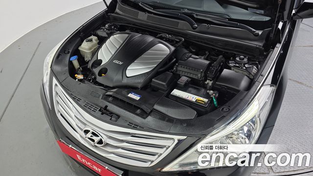 Hyundai Grandeur 2011 — photo 6