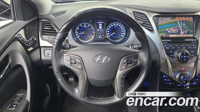 Hyundai Grandeur 2011 — photo 13