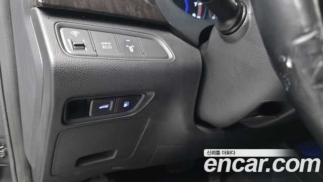 Hyundai Grandeur 2011 — photo 17