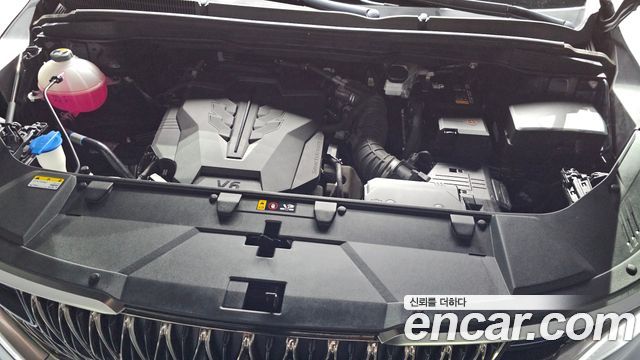 Kia Canival 2023 — photo 6