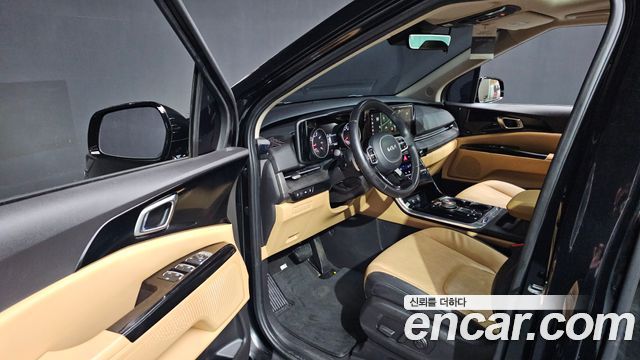 Kia Canival 2023 — photo 13