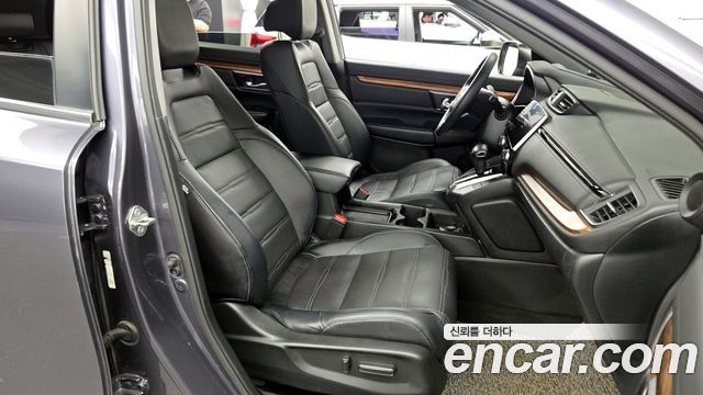 Honda CR-V 2017 — photo 16