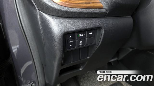 Honda CR-V 2017 — photo 28