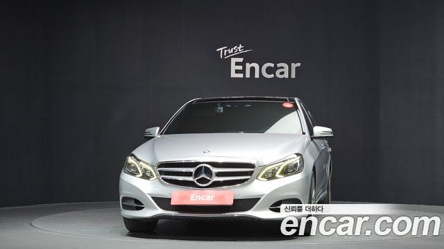 Mercedes-Benz E-Class 2014 — photo 3