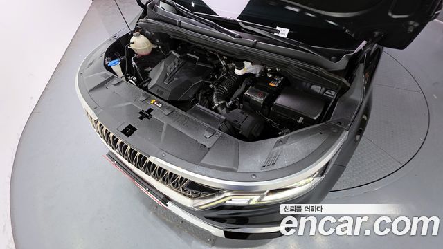 Kia Canival 2022 — photo 6