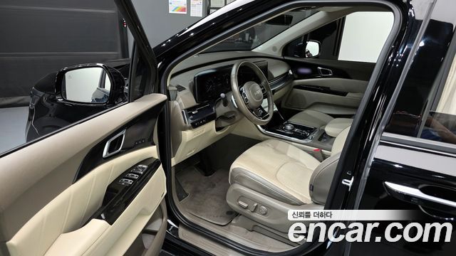 Kia Canival 2022 — photo 13