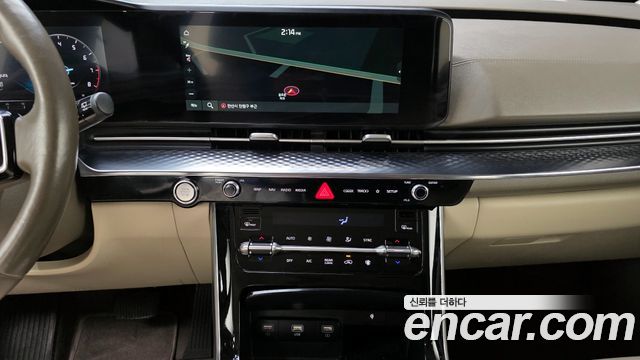Kia Canival 2022 — photo 24