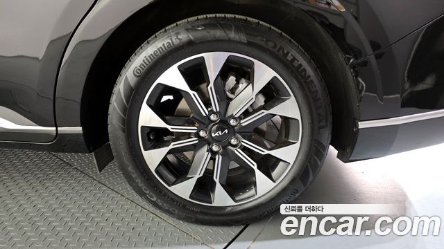 Kia Canival 2022 — photo 7