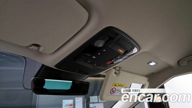 Kia Canival 2022 — photo 27