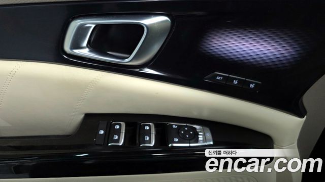 Kia Canival 2022 — photo 29
