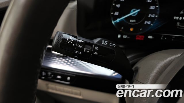Kia Canival 2022 — photo 30
