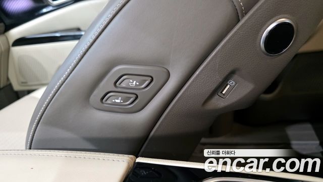 Kia Canival 2022 — photo 33