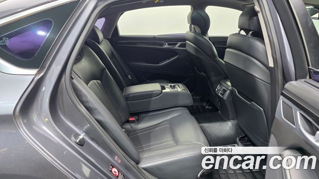 Hyundai Genesis 2015 — photo 12