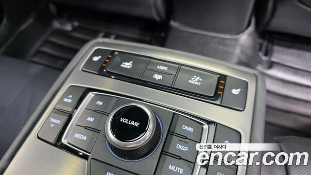 Hyundai Genesis 2015 — photo 19