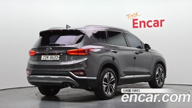Hyundai Santafe 2019 — photo 2