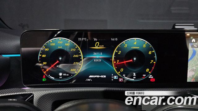 Mercedes-Benz A-Class 2023 — photo 8