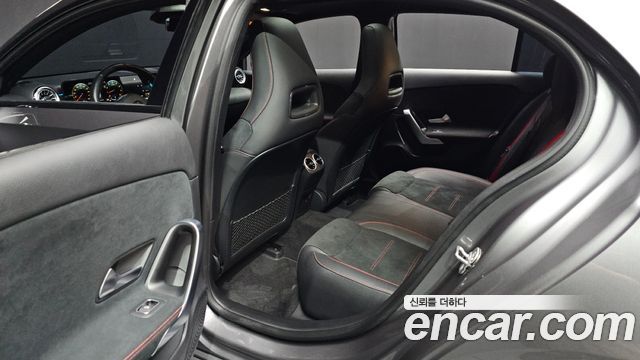 Mercedes-Benz A-Class 2023 — photo 11