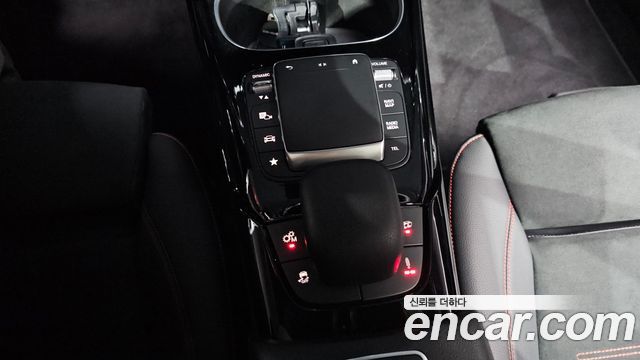 Mercedes-Benz A-Class 2023 — photo 17