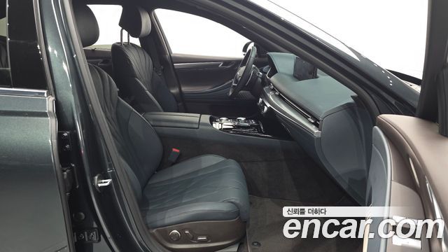 Genesis G80 2023 — photo 13
