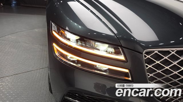 Genesis G80 2023 — photo 8