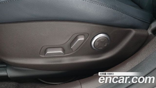 Genesis G80 2023 — photo 34