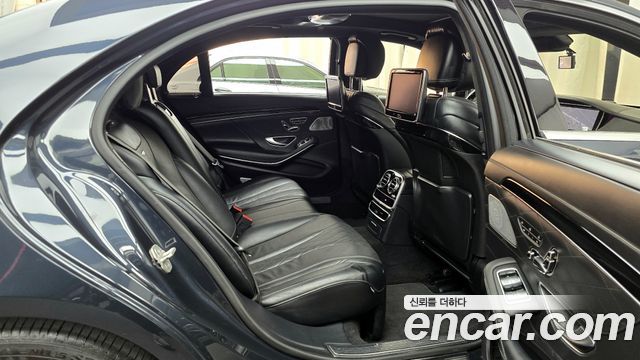 Mercedes-Benz S-Class 2015 — photo 11