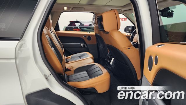 Land Rover Range Rover Sport 2019 — photo 11