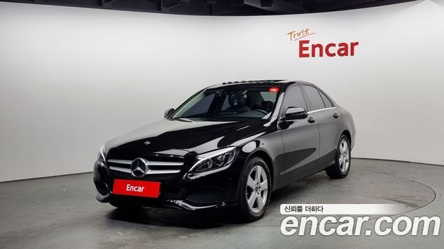 Mercedes-Benz C-Class 2018 — photo 1