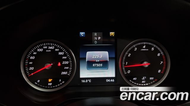 Mercedes-Benz C-Class 2018 — photo 8