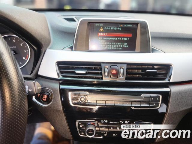 BMW X1 2018 — photo 13