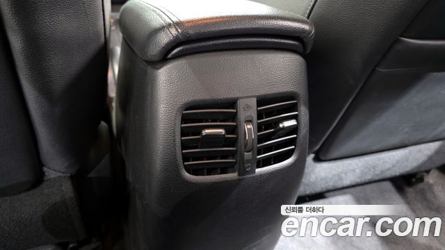 Kia K3 2014 — photo 29