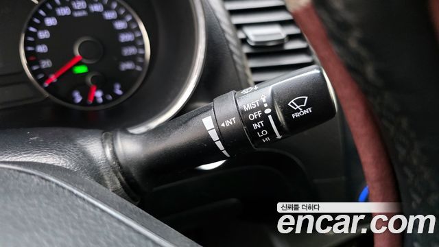 Kia K3 2014 — photo 30