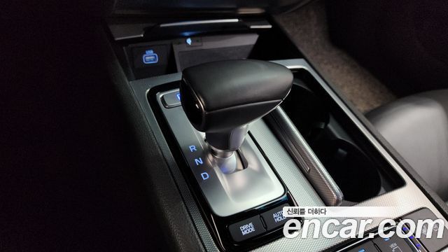 Genesis G80 2020 — photo 12