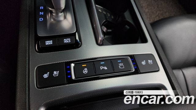 Genesis G80 2020 — photo 21