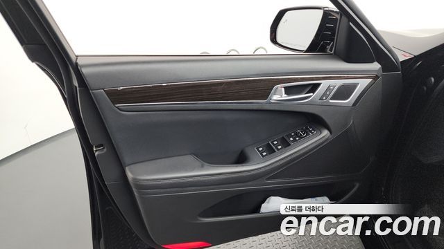 Genesis G80 2020 — photo 14
