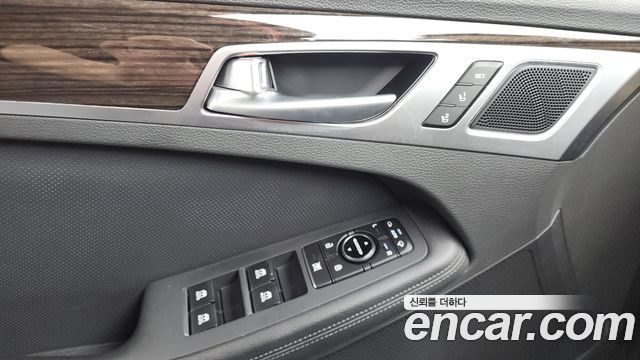 Genesis G80 2020 — photo 30