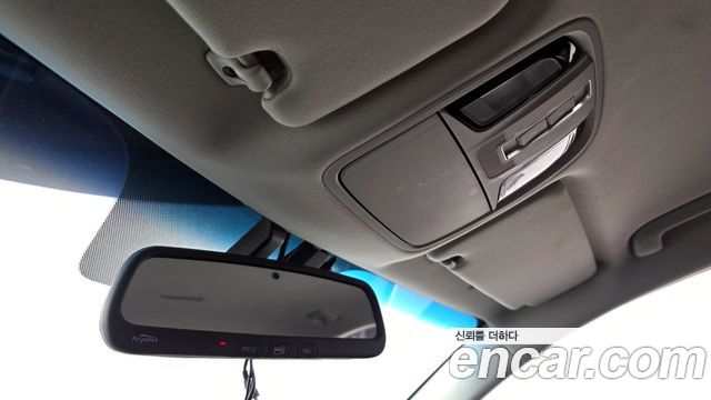 Kia K7 2016 — photo 25
