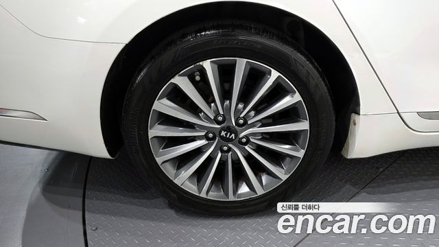 Kia K7 2016 — photo 7